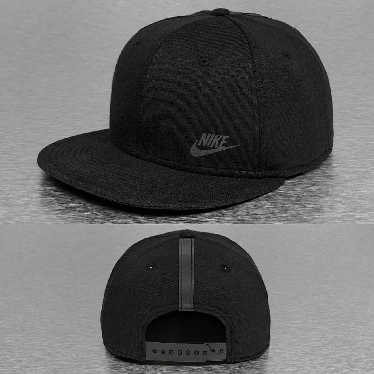 Tech Fleece Snapback