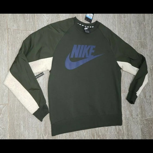 Nike Crewneck olive green